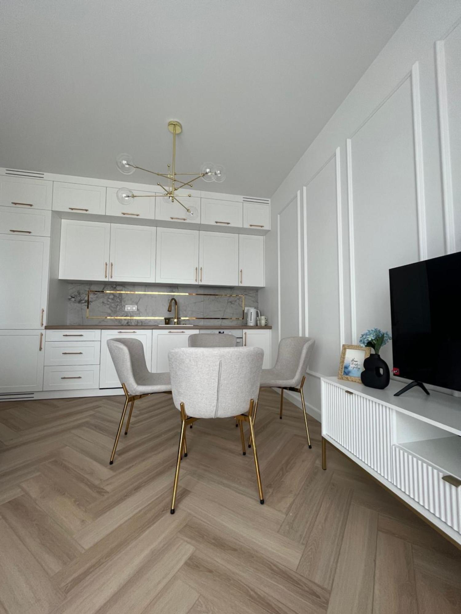 Apartament Vulcano Komfort Nowy Ursus Warszawa Eksteriør bilde
